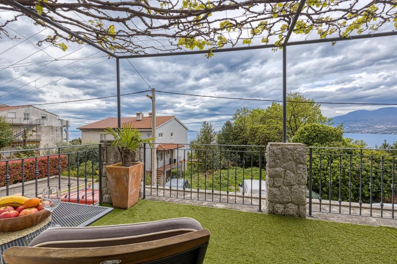 Kostabela - Sea View Appartement Rijeka Buitenkant foto