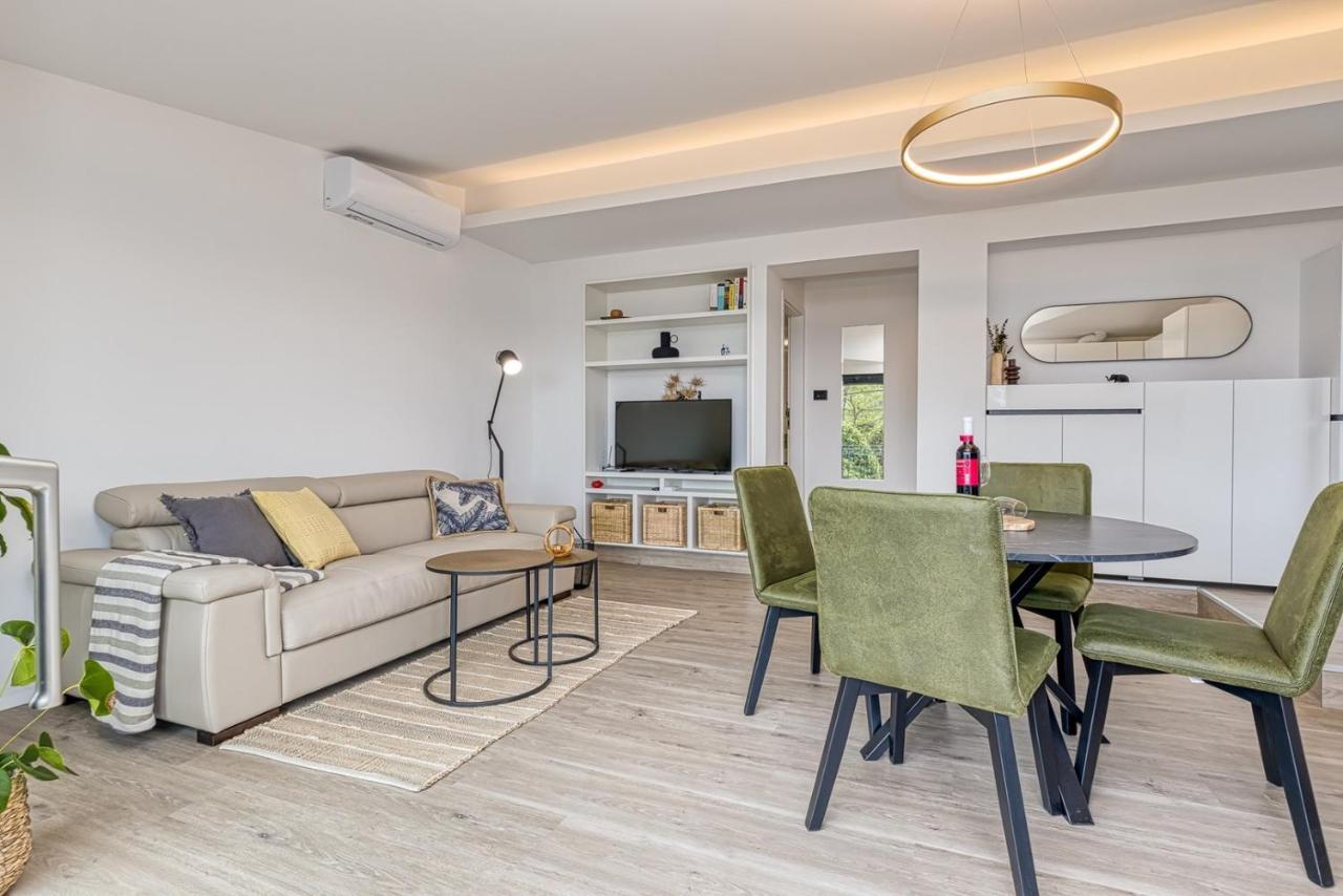 Kostabela - Sea View Appartement Rijeka Buitenkant foto