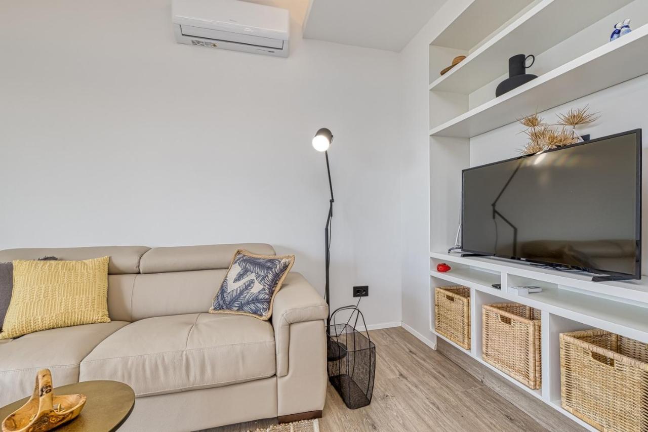 Kostabela - Sea View Appartement Rijeka Buitenkant foto